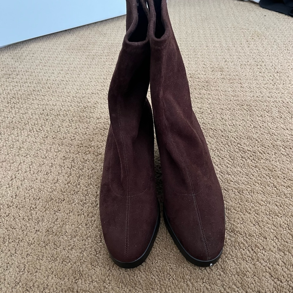Like new Vaneli brown suede ankle boots - size 9 M - Picture 2 of 9